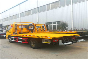 延川附近拖车救援搭电