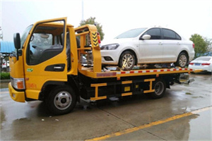 延川附近拖车救援24小时服务热线